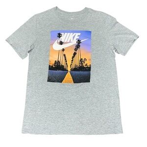 🟡Nike Men's Sunset Box T-Shirt Size S